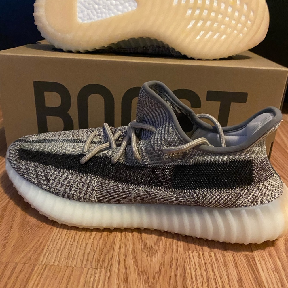 ❌❌❌SOLD❌❌❌Yeezy v2 boost 350 zyon - Picture 2 of 6